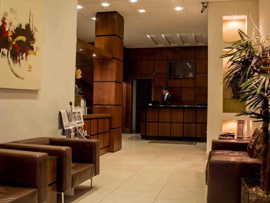 Hotel Brasilia Curitiba Exterior foto